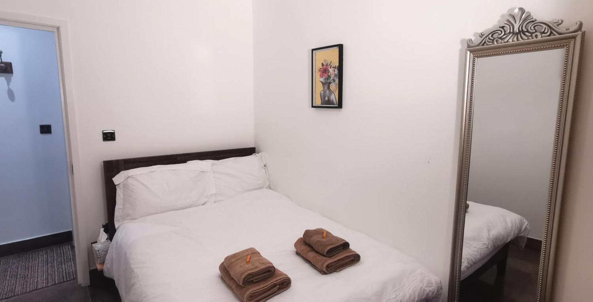 Beautiful London Home Sleeps 6, 2 Minutes To Metro Ngoại thất bức ảnh
